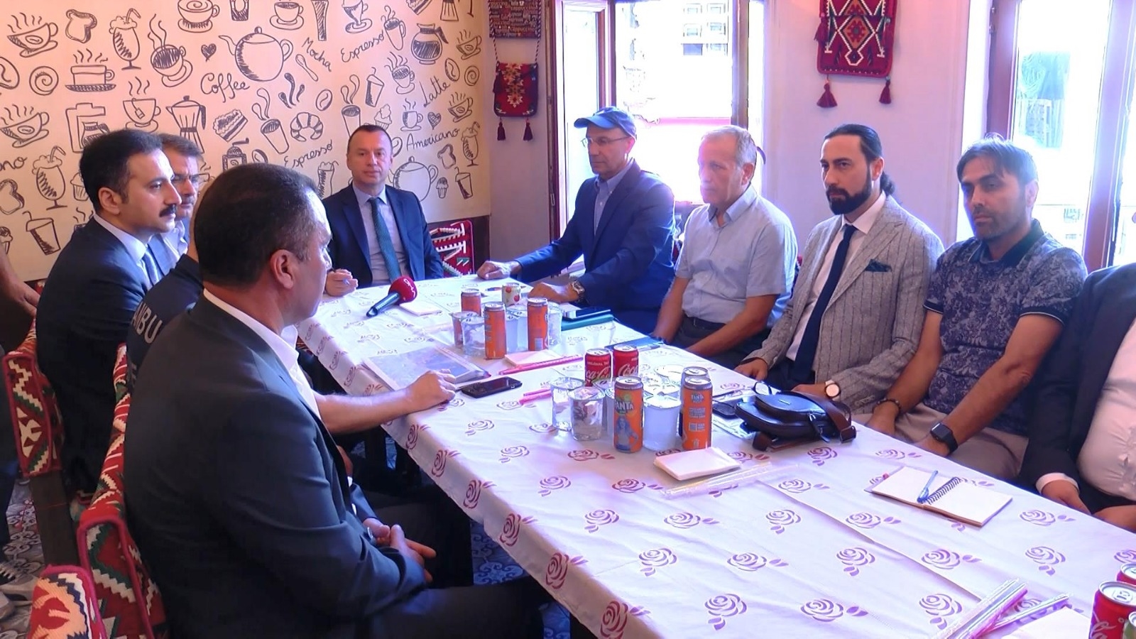 İBB, ZARAR GÖREN ESNAFLA BULUŞTU