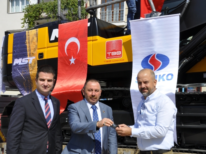 Bilecik Söğüt Belediyesine araç hibe desteği