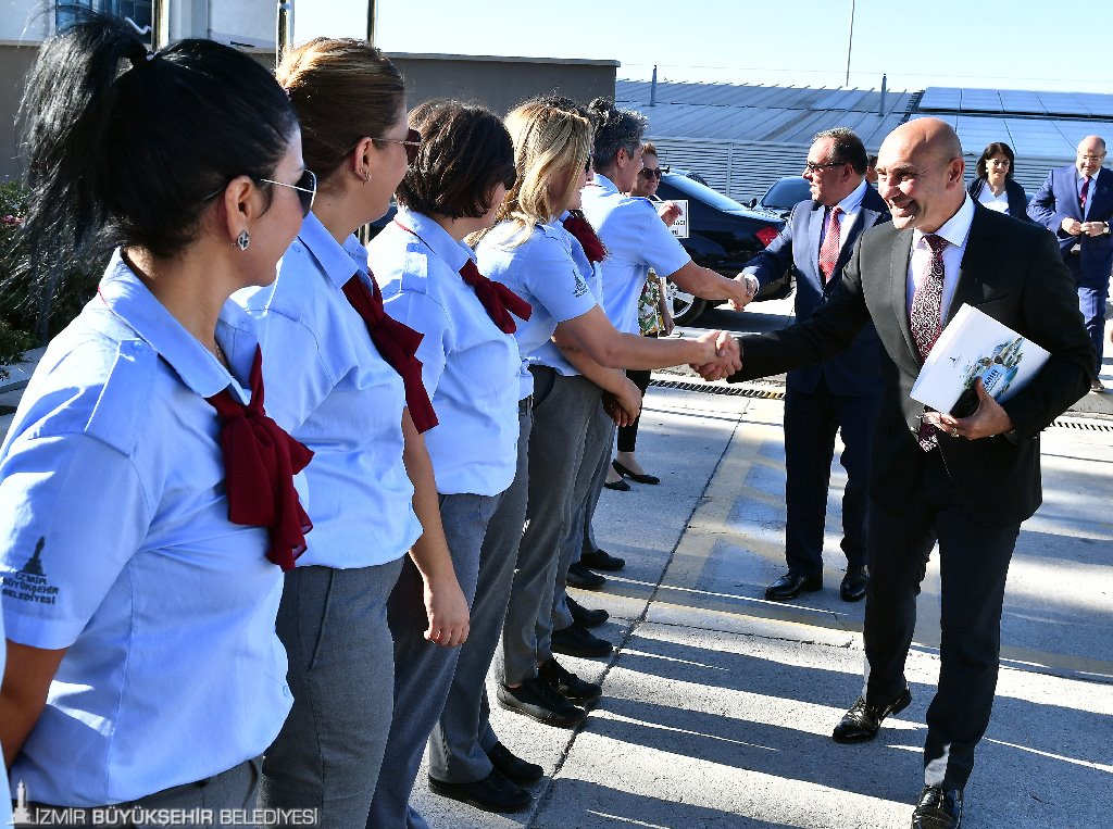 ” İzmir’in yüz akısınız ”