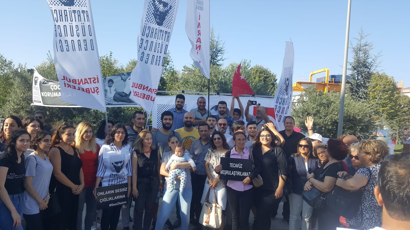 Çocuk İstismarına Dur De!