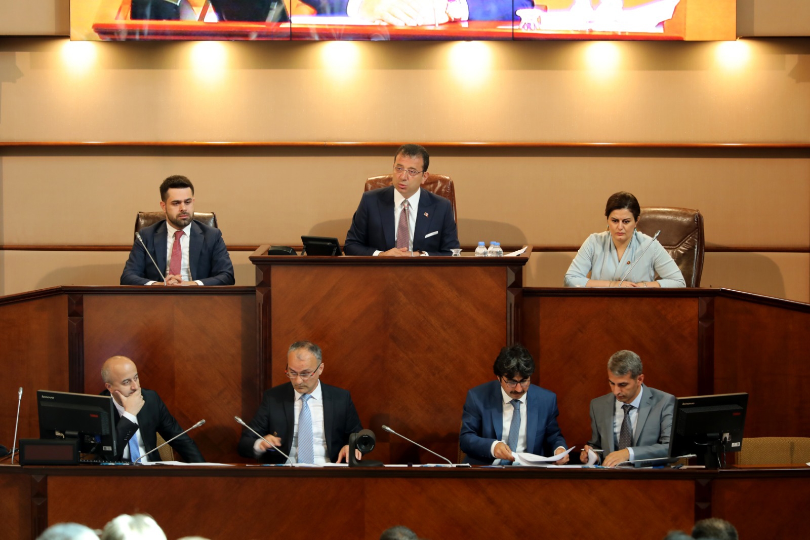 BAŞKAN İMAMOĞLU’NDAN YENİ EĞİTİM YILI VE AŞURE GÜNÜ MESAJI