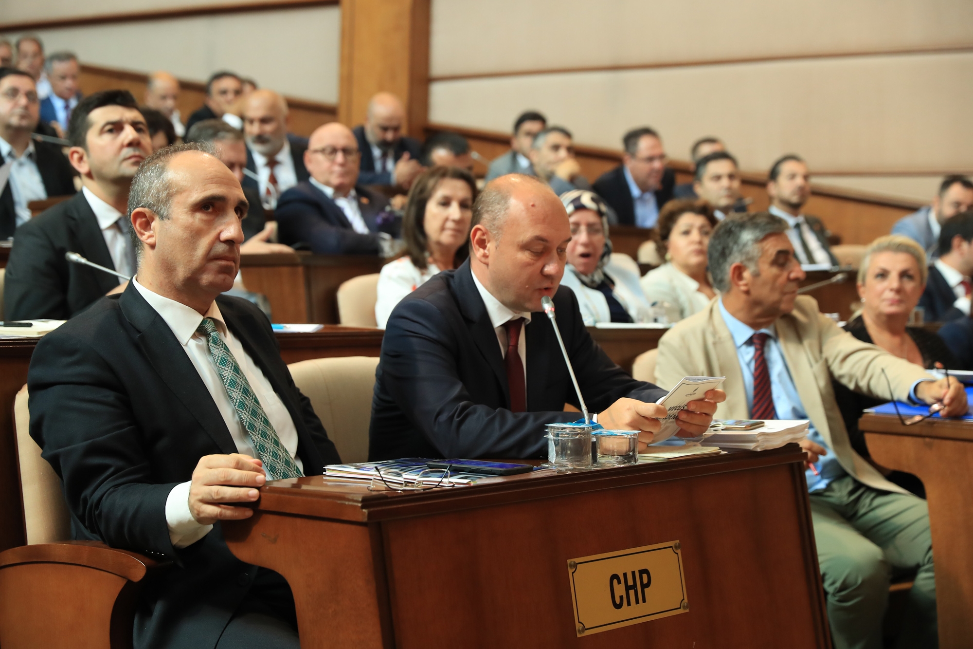 İMAMOĞLU YÖNETİMİ, GEÇMİŞ DÖNEME AİT 1,4 MİLYAR LİRA BORCU ÖDÜYOR