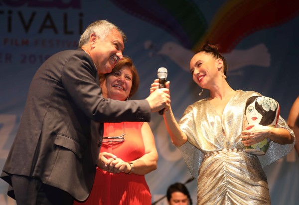 ŞEVVAL SAM ADANALILARA MUHTEŞEM BİR GECE YAŞATTI.