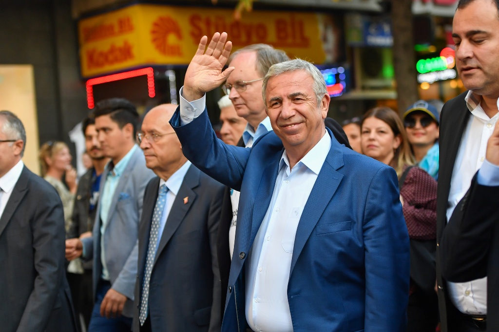 “BAŞKENTLİLERİN HERGÜN ORTALAMA 36 DAKİKASI TRAFİKTE GEÇİYOR. BU SÜREYİ DÜŞÜRECEĞİZ”