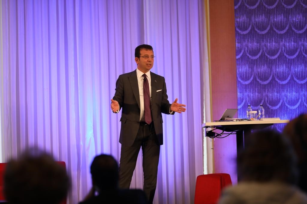 BAŞKAN İMAMOĞLU’NDAN SURİYELİ MÜLTECİLER KONUSUNDA ULUSLARARASI SEFERBERLİK ÇAĞRISI