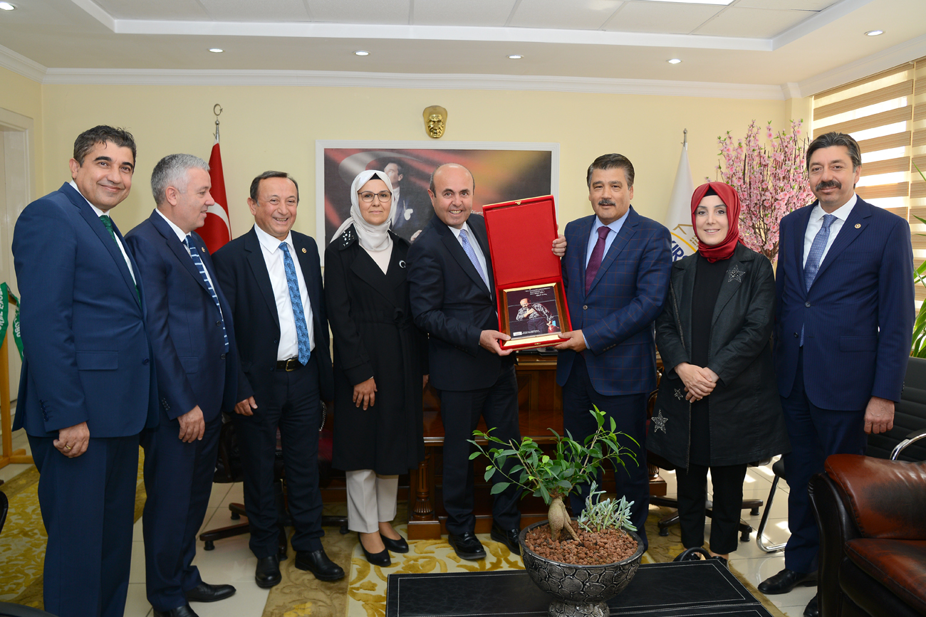 TBMM MECLİS ARAŞTIRMA KOMİSYONU ÜYELERİ BAŞKAN EKİCİOĞLU’NU ZİYARET ETTİ