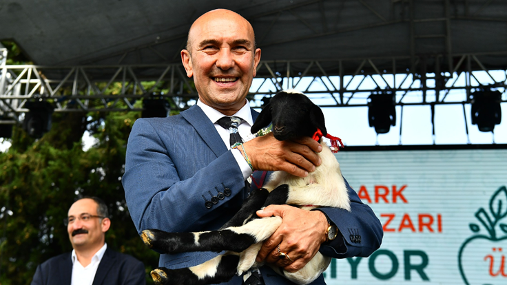 Kültürpark Üretici Pazarı Açıldı