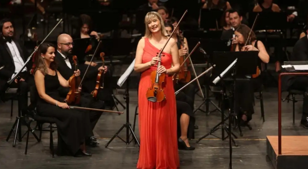 ESKİŞEHİR ‘DE SENFONİ KEMAN GECESİ