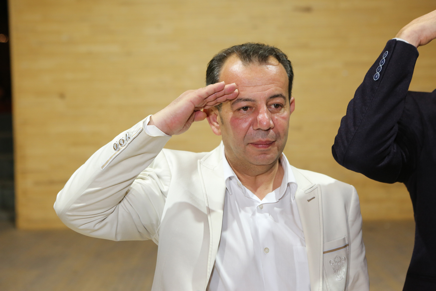 Bolu Belediyesi’nin düzenlediği ‘Barış Pınarı Harekatı’ destek yürüyüşüne Bolululardan tam destek