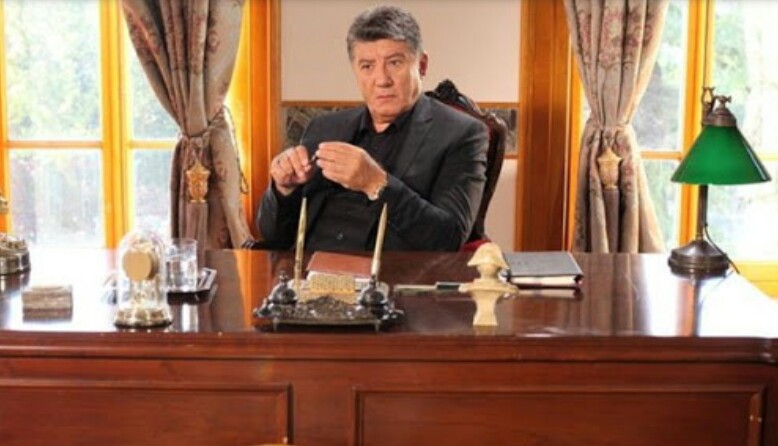 Tarık Ünlüoğlu hayatını kaybetti