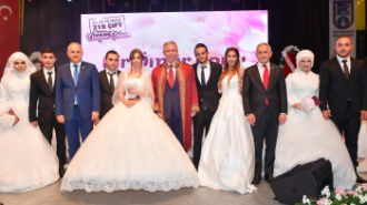 ANKARA BÜYÜKŞEHİR BELEDİYESİ’NİN TOPLU NİKAH TÖRENİ İLE BU YIL 219 ÇİFT DÜNYAEVİNE GİRDİ