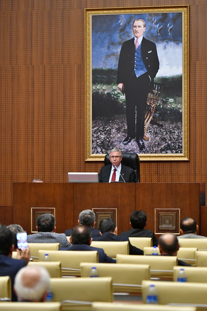 “TÜRKİYE’Yİ TEHDİT ETMEYE HİÇ KİMSENİN HAKKI YOKTUR”