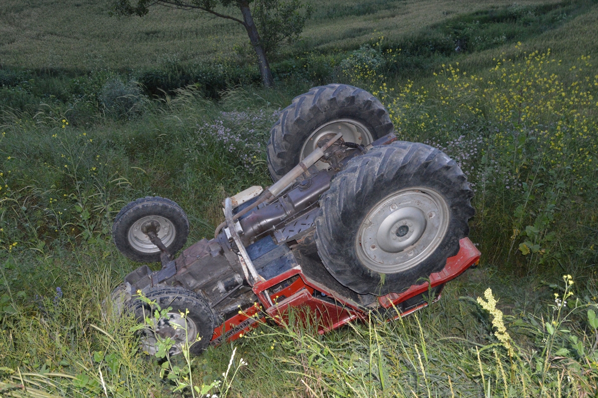 Korkunç kaza Malatya’da traktör devrildi: 7 yaralı