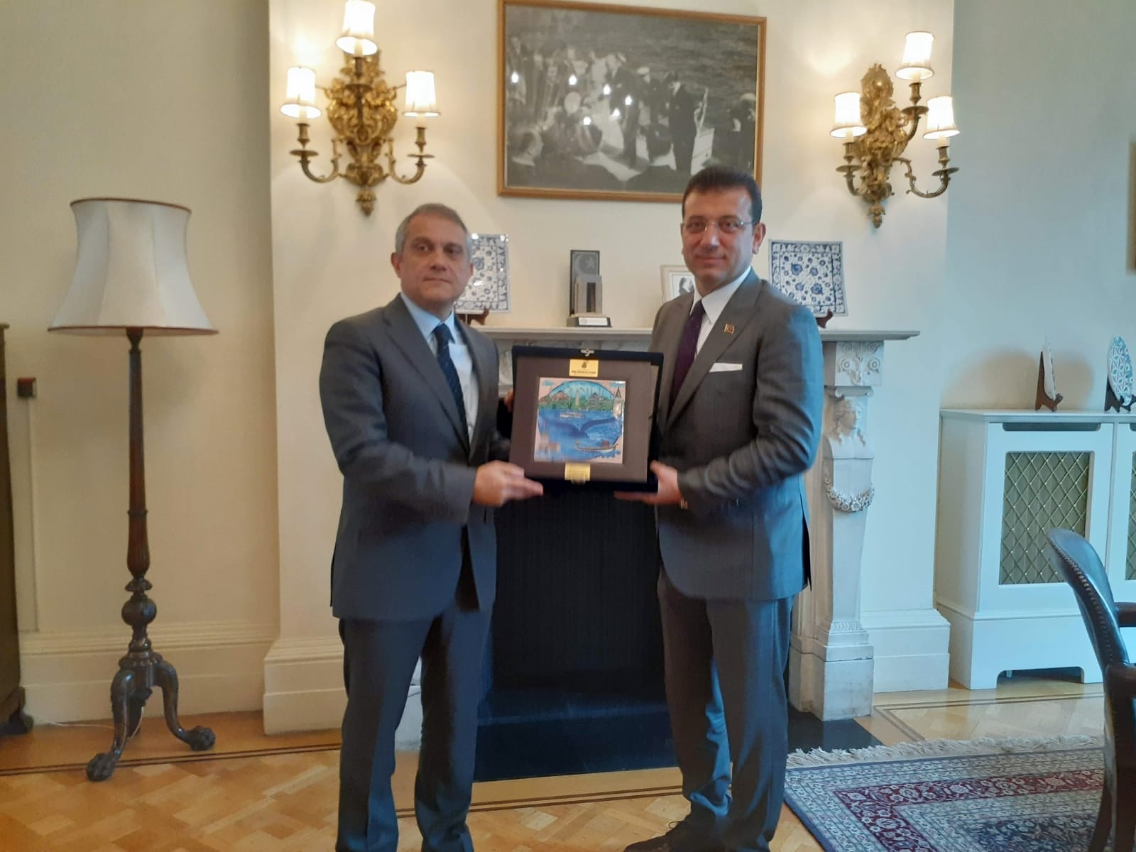 İMAMOĞLU’NUN LONDRA TEMASLARI BAŞLADI