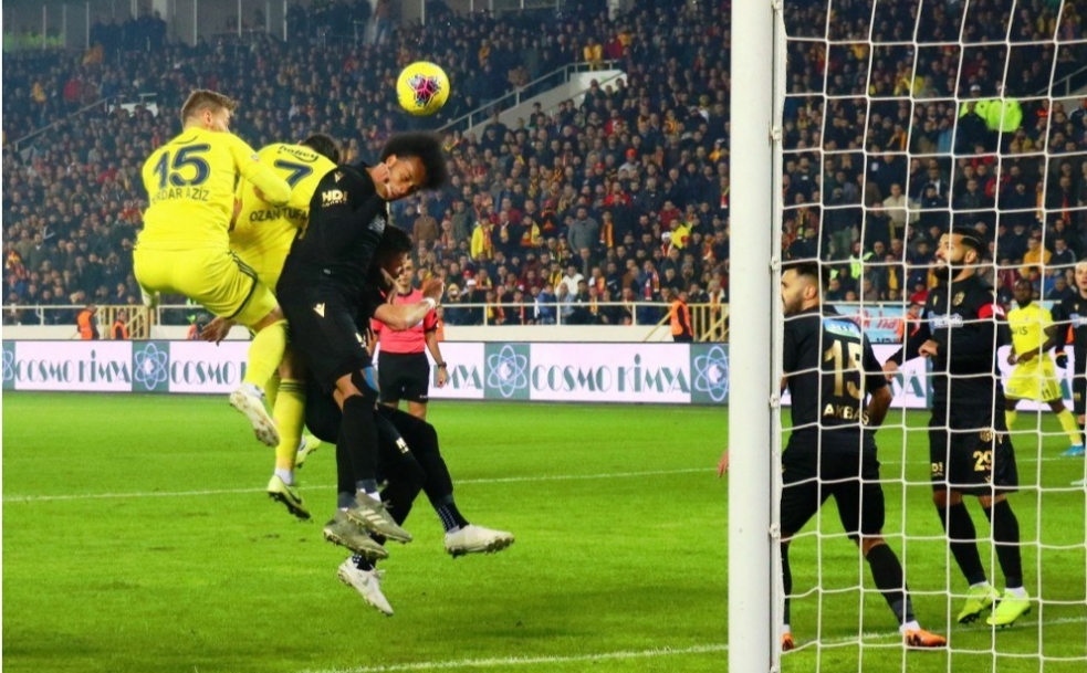 Fener Bahçe spor Malatya’da eli boş döndü maç sonucu berabere kaldı