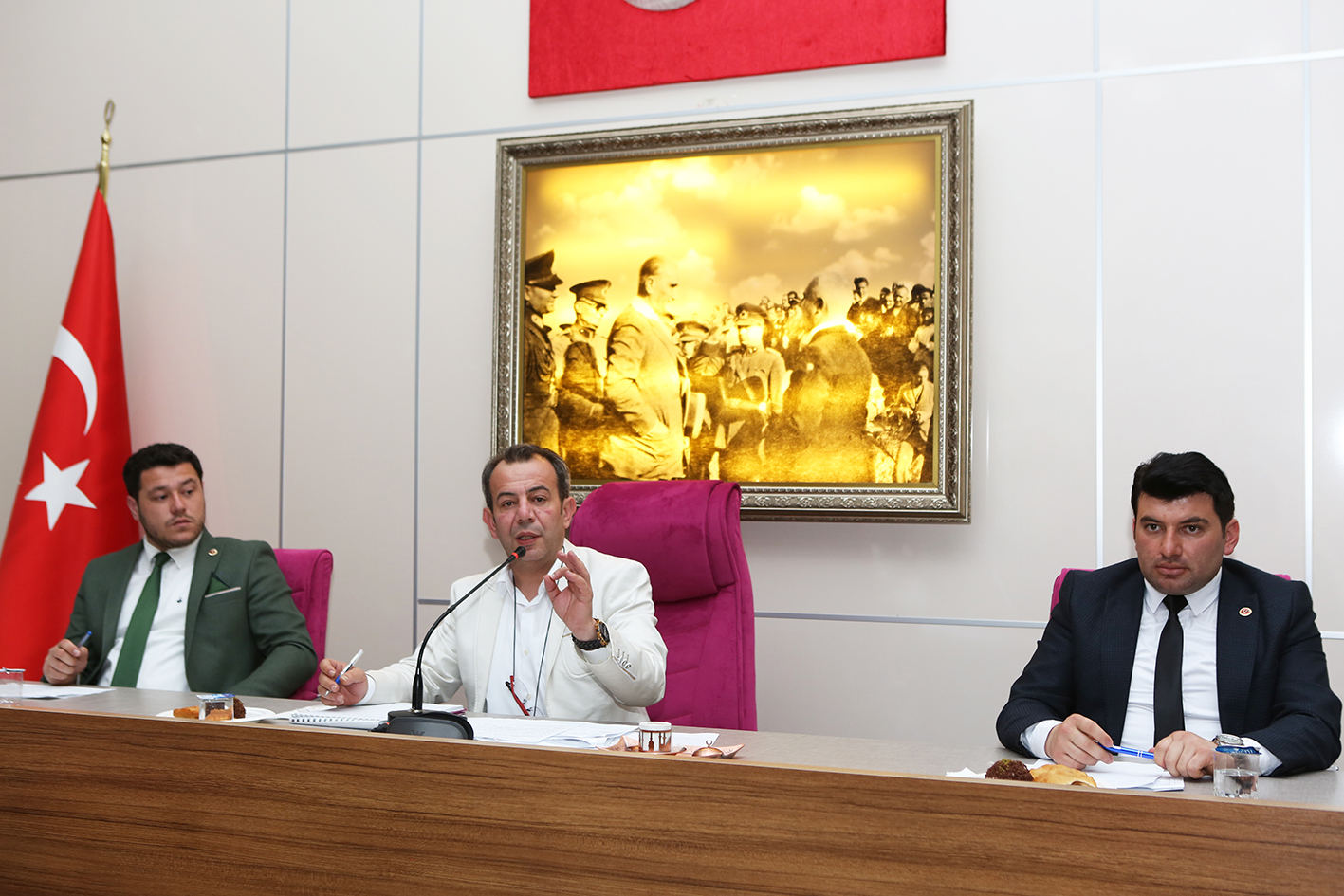 Başkan Özcan su zammına karşı çıktı