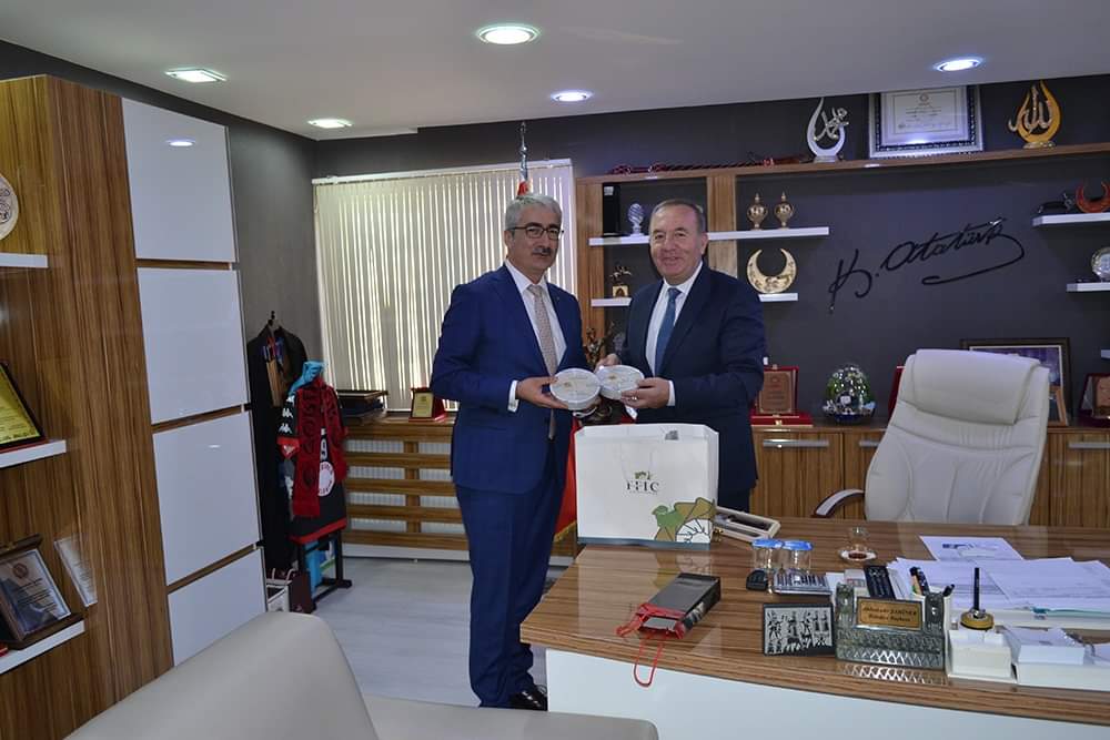 SUNGURLU BELEDİYE BAŞKANI ABDULKADİR ŞAHİNER’E İADE-İ ZİYARET