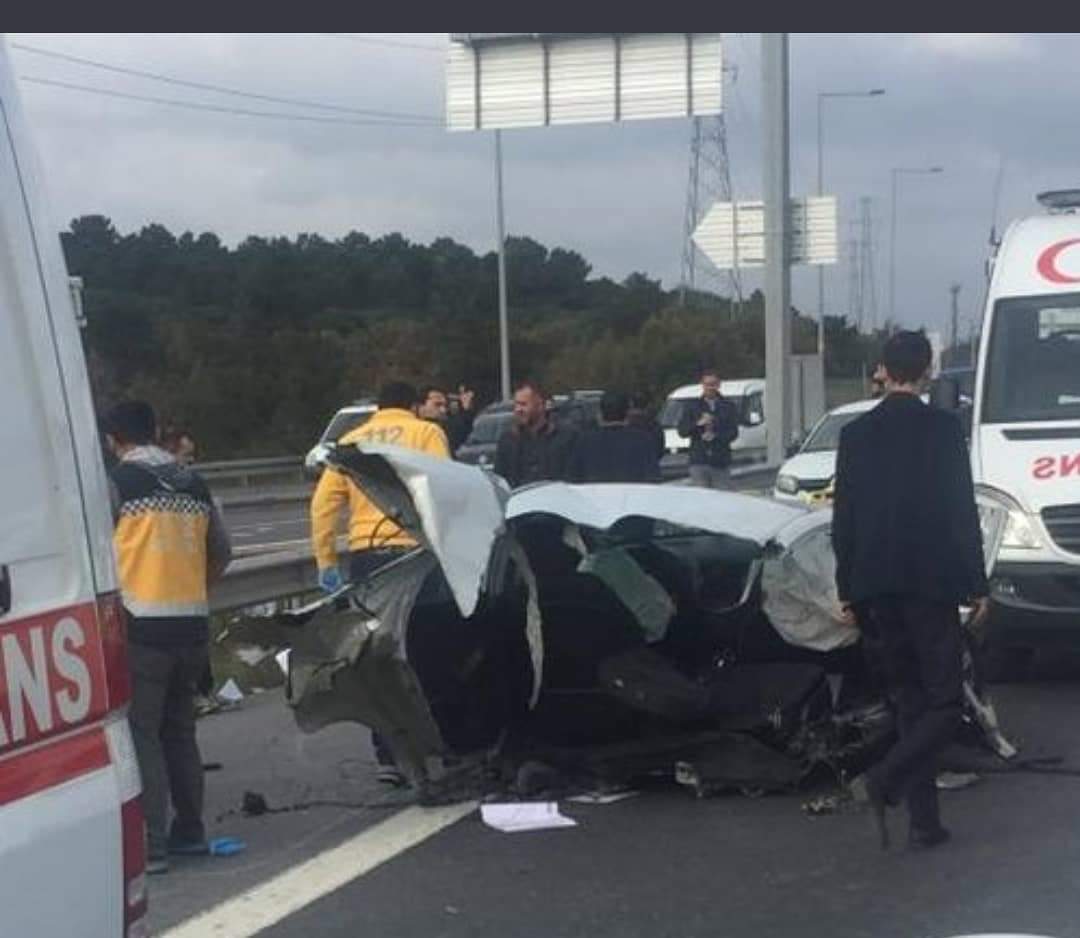 TEM’de feci kaza: Araç ikiye bölündü, bir kişi öldü