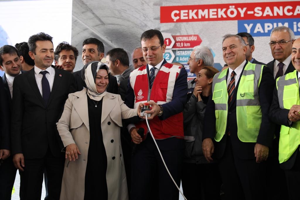 İMAMOĞLU, 2 YILDIR DURAN METRO HATTINI YENİDEN BAŞLATTI