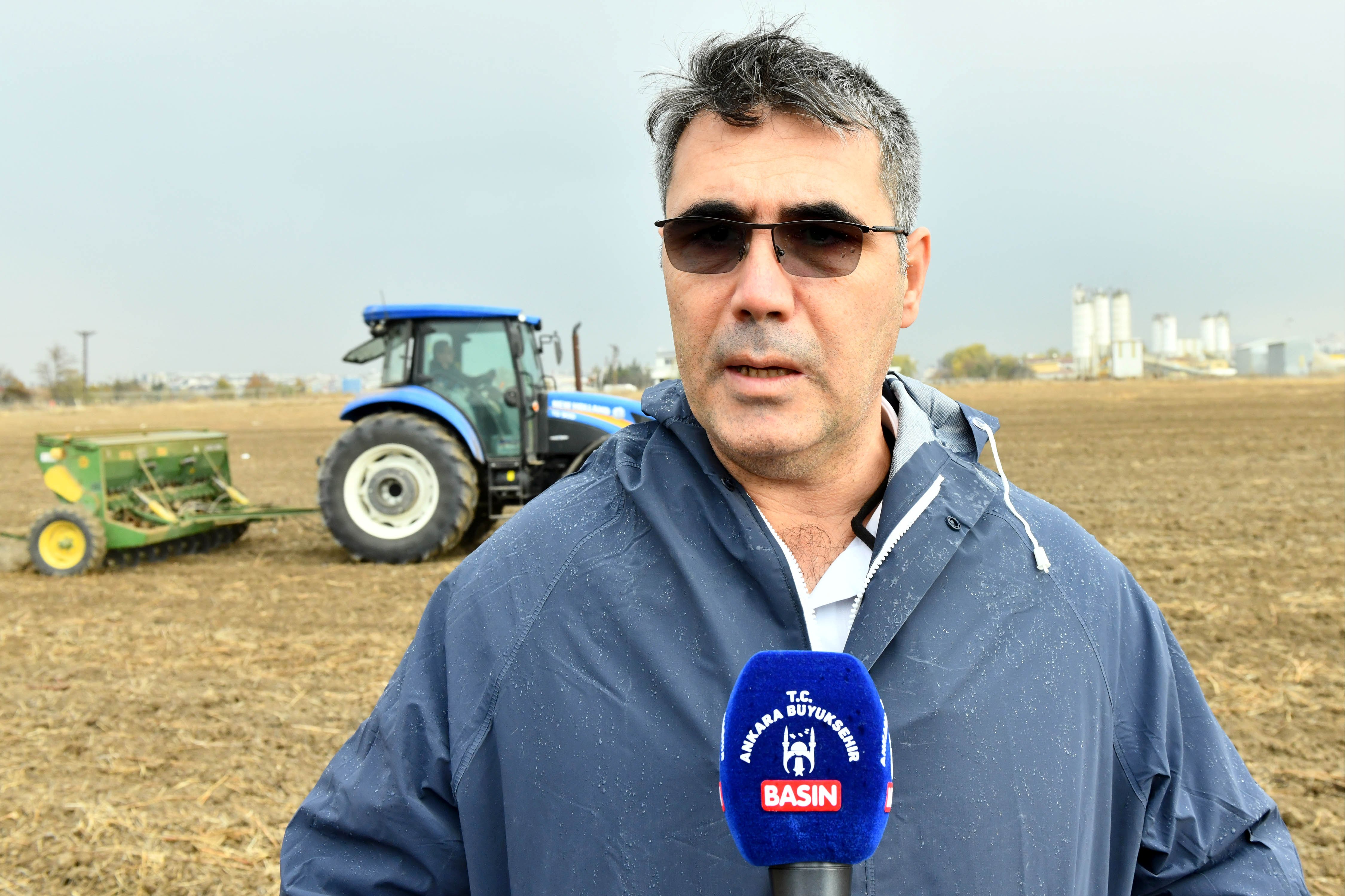 ANKARA BÜYÜKŞEHİR BELEDİYESİ, ATATÜRK ORMAN ÇİFTLİĞİ ARAZİSİNDE YEM TOHUMU EKİMİNİ TAMAMLADI