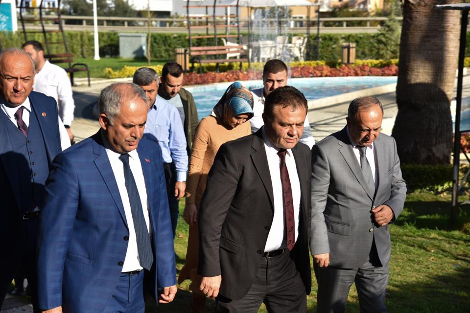 AŞKAN ŞAHİN’DEN İLÇE VE BELDE ZİYARETLERİ