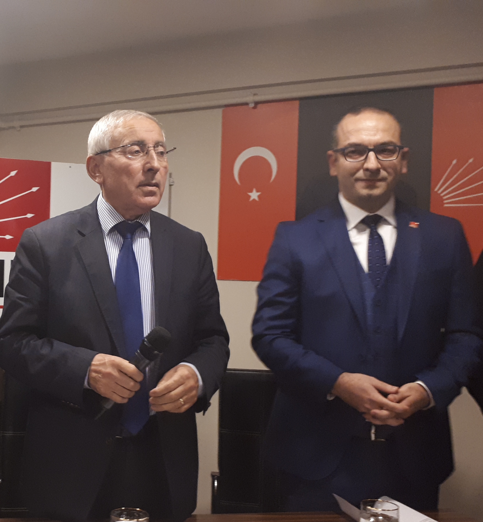 Celal Yalçın’ın CHP Ataşehir ilçe Başkanlığı adaylık açıklaması şölene dönüştü