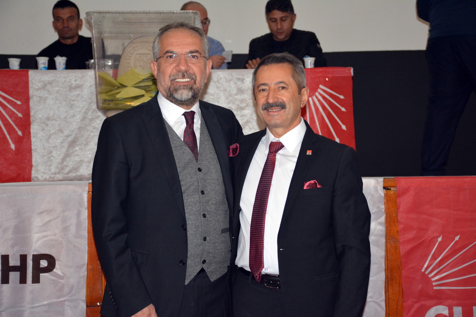 Zile CHP İlçe başkanlığına yeniden seçilen Bozdemir umut oldu