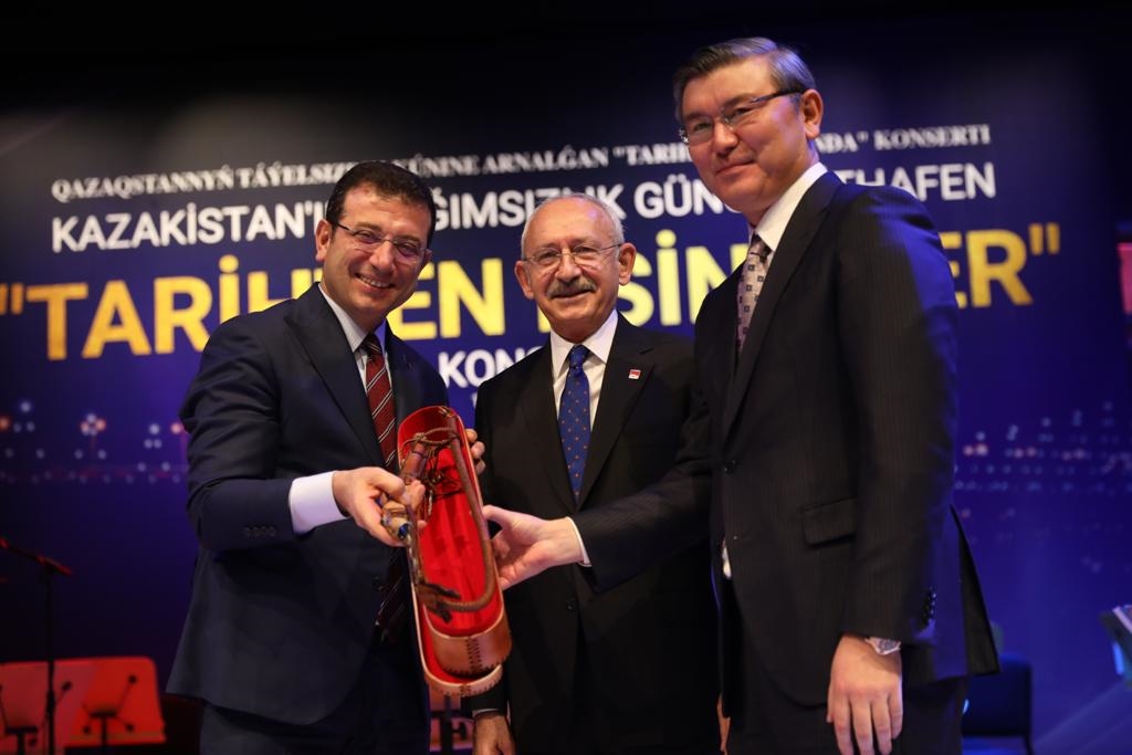KILIÇDAROĞLU’NDAN “BAŞKANLIK SİSTEMİ”NE KAZAKİSTAN ÖRNEĞİ