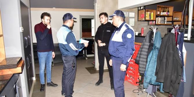 Ankara Büyükşehir Belediyesi Zabıta Daire Başkanlığı ekipleri göz açtırmıyor