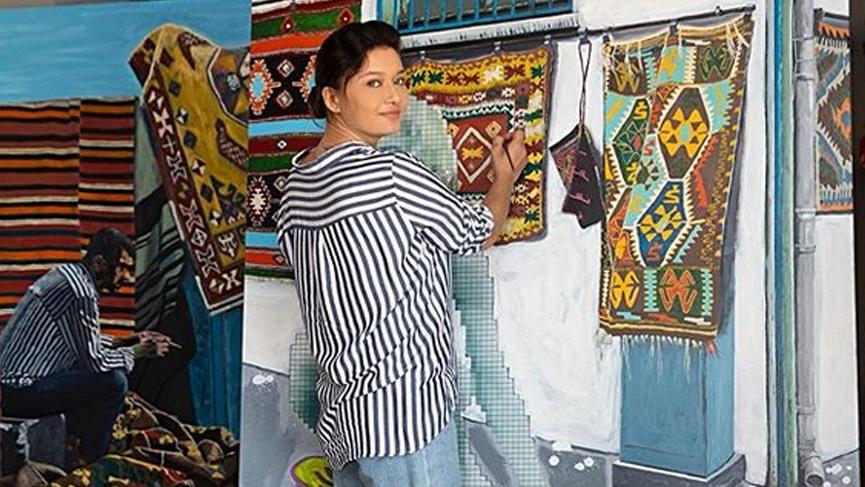 Güzel oyuncu Nurgül Yeşilçay ilk aşkını sergilemeye hazırlanıyor