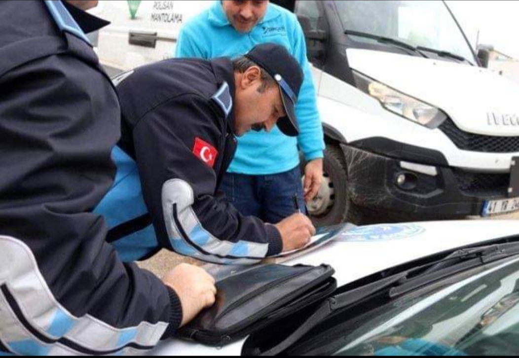 Deli Dumrul misali ayak bastı” parası alıyor