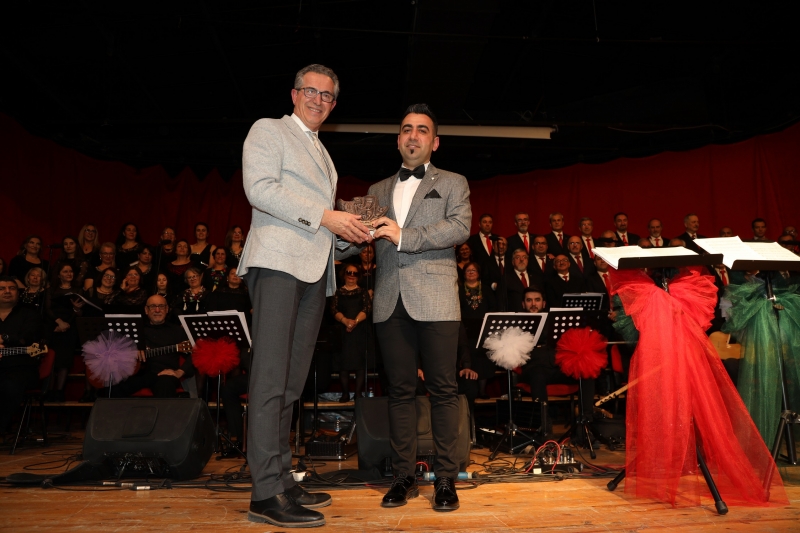 Gaziemir’de türkü gecesi