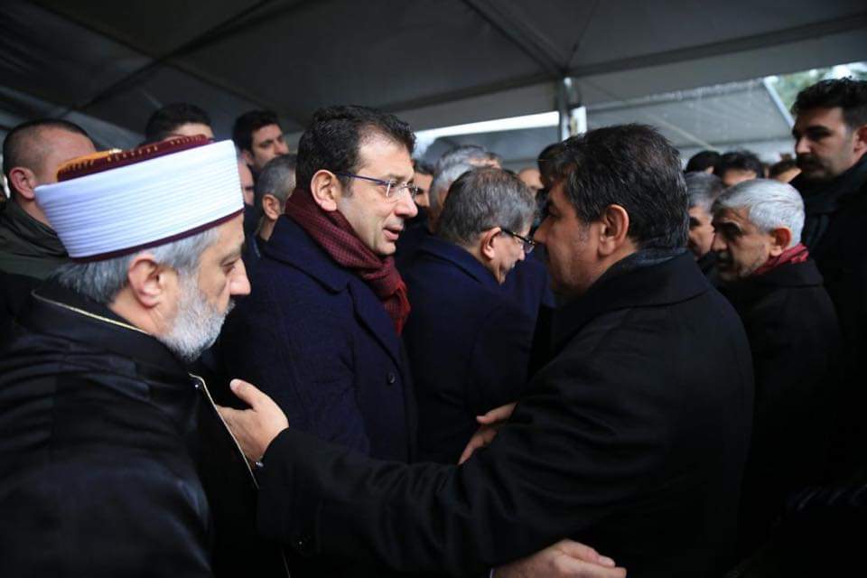 Başkan Tevfik Göksu’nun annesi Fatma Göksu yaşamını yitirdi.