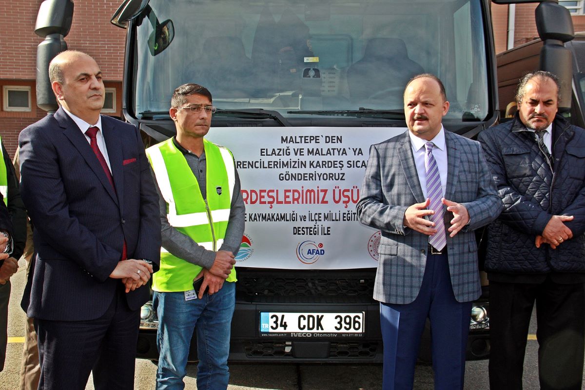 Maltepe’den Elazığ’a Yardım Araçları Uğurlandı