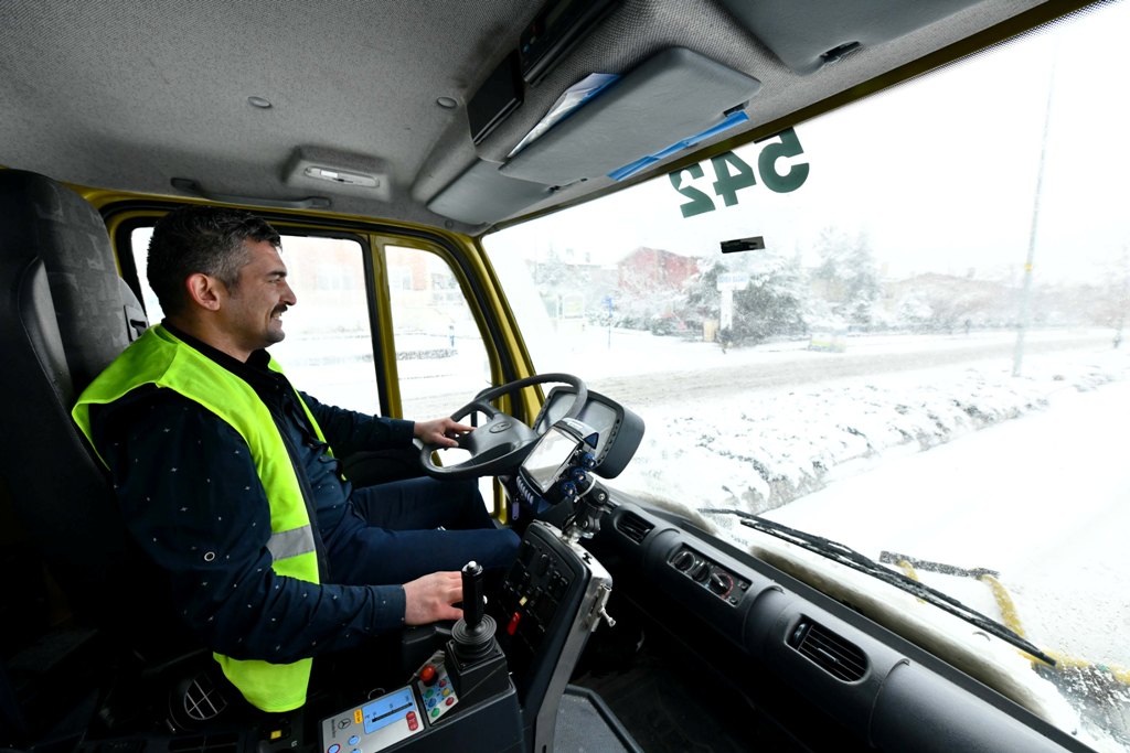 ARTIK BAŞKENT’TE KARLA MÜCADELE CANLI İZLENECEK