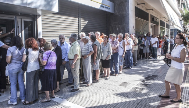 Şaşırdılar bu kezde emeklinin maaşına göz diktiler… Yeni düzenlemeler yolda