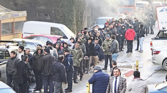 Çalışanlara Kritik Uyarı: Yıllık İzin Hakkınız Maaşınıza Göre Hesaplanıyor, Ama Süresi Dolarsa Yanıyor