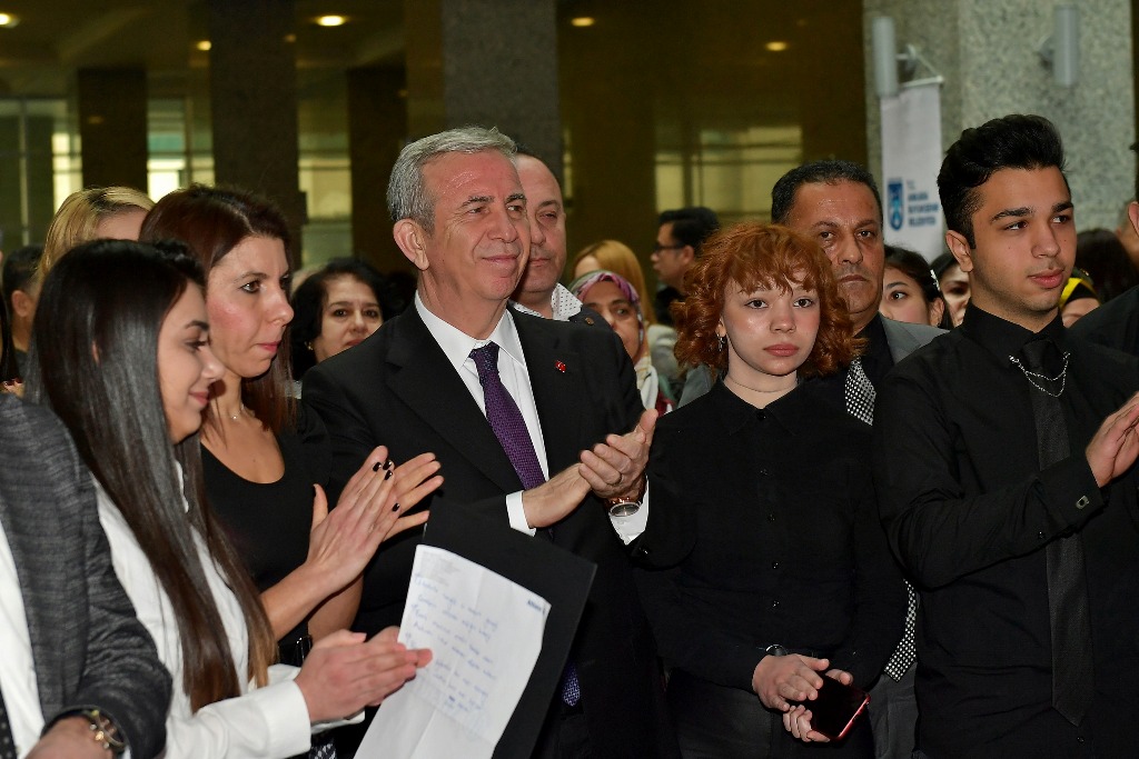 “GÜÇLÜ KADINLAR GÜÇLÜ YARINLAR”