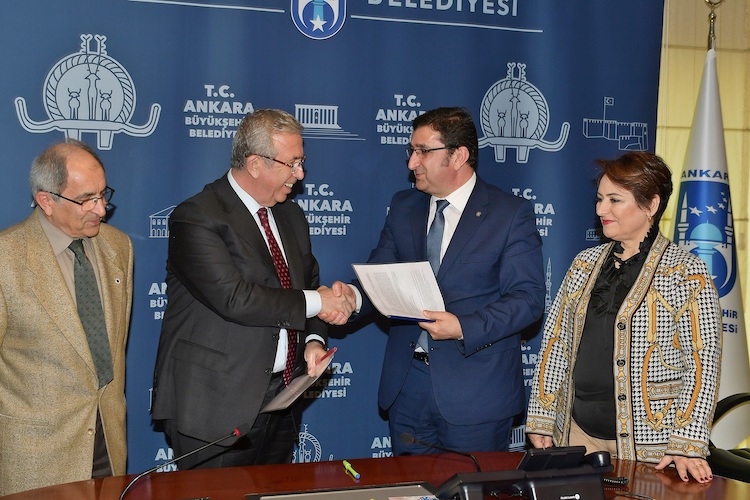 BAŞKAN YAVAŞ “ÜLKESİNİ SEVEN İNSAN HER ŞEYİNİ SEVMEK, KORUMAK ZORUNDA”