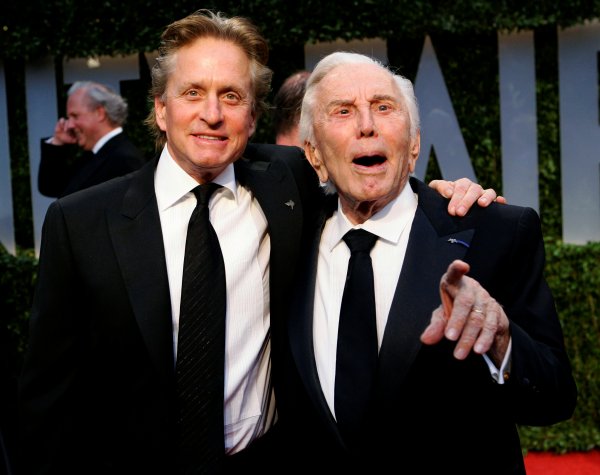 ABD'li ünlü oyuncu Kirk Douglas hayatını kaybetti