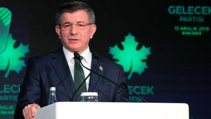 Ahmet Davutoğlu’ndan ‘Büyük Kudüs Mitingi’ kararı