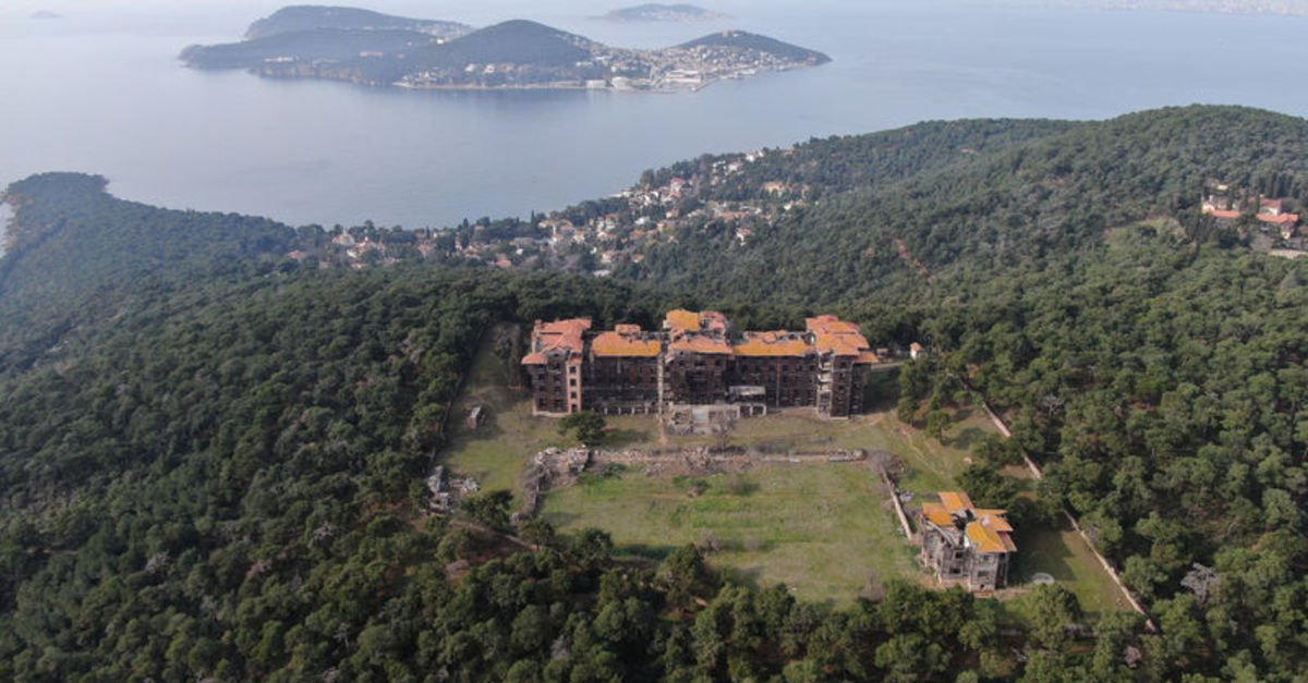 Avrupa’nın kültürel mirasları arasında! Çökmek üzere!