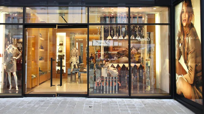 Burberry’den coronavirüs kararı! Çin’deki 24 mağazasına kilit vurdu