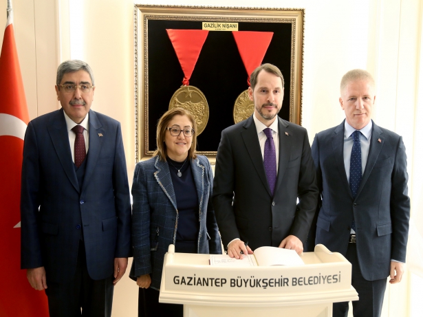 BAKAN ALBAYRAK, BAŞKAN ŞAHİN’İ ZİYARET ETTİ