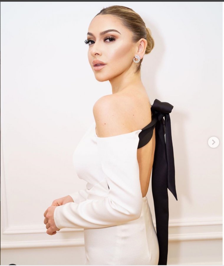Hadise’nin 21 bin liralık şıklığı