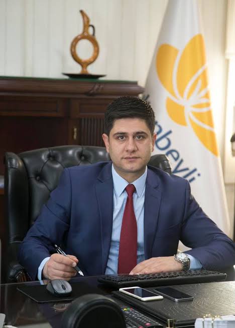 İstanbul’da AKP’li belediye başkan yardımcısı vatandaşlara küfür etti