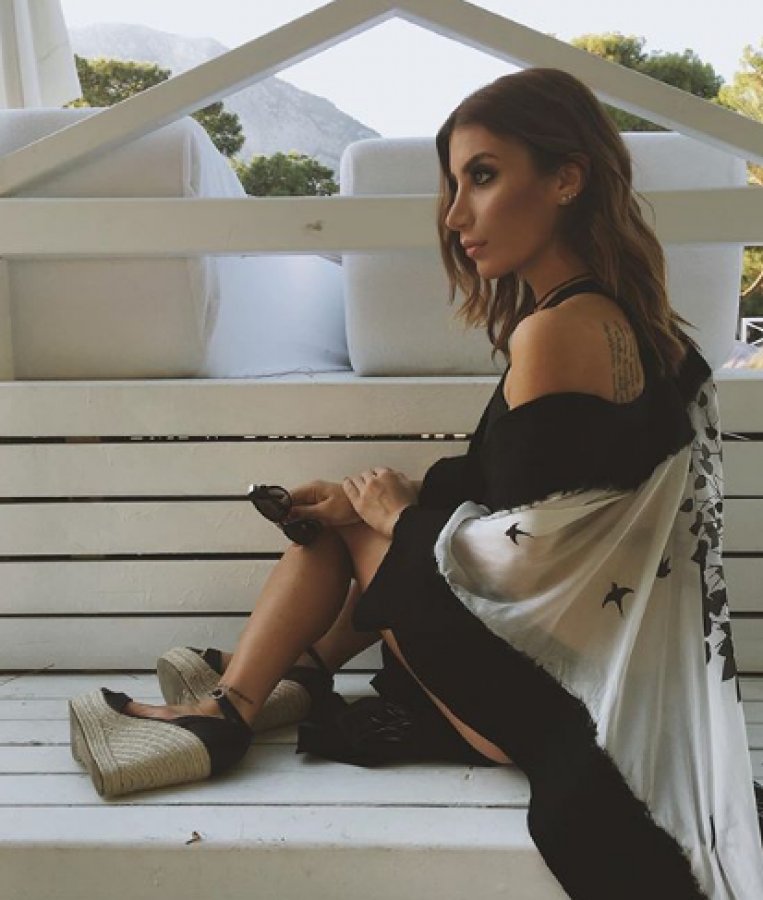 İrem Derici’den köpek benzetmesi