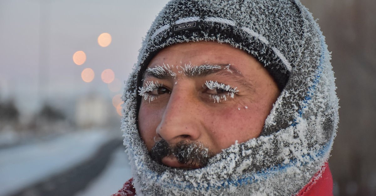Kirpik donduran soğuk!