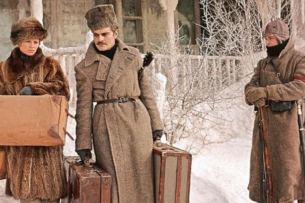 Kundura Sinema yeni yılda şüphenin izlerini sürüyor