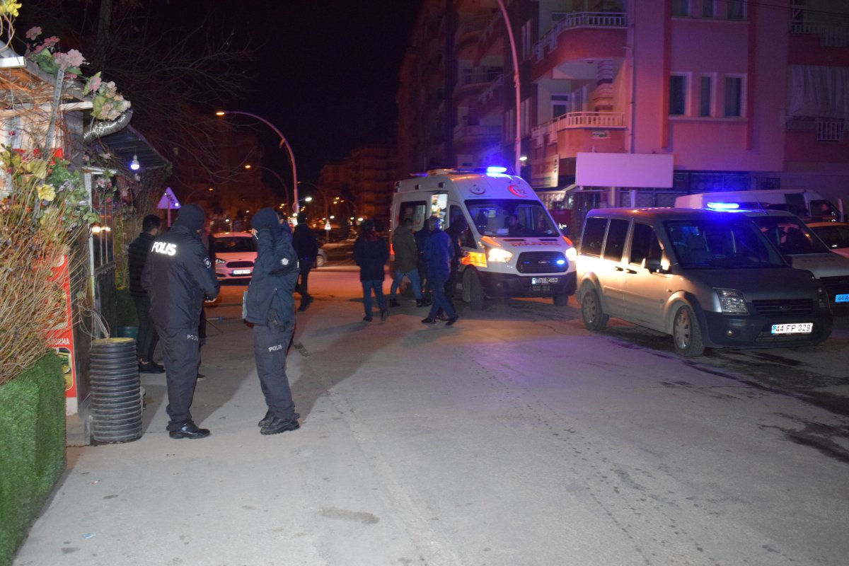 Malatya'da bir kişi lokantada silahlı saldırıya uğradı